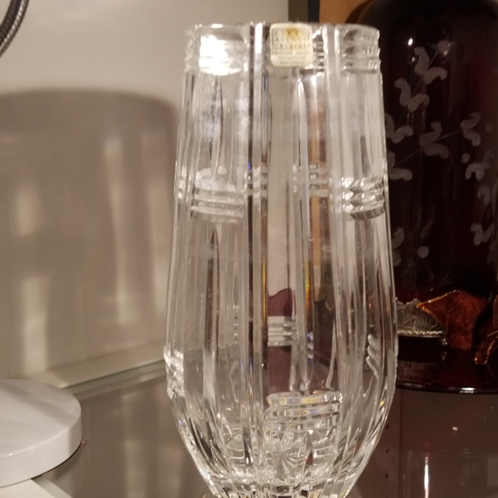 5th Avenue Crystal Vintage vase